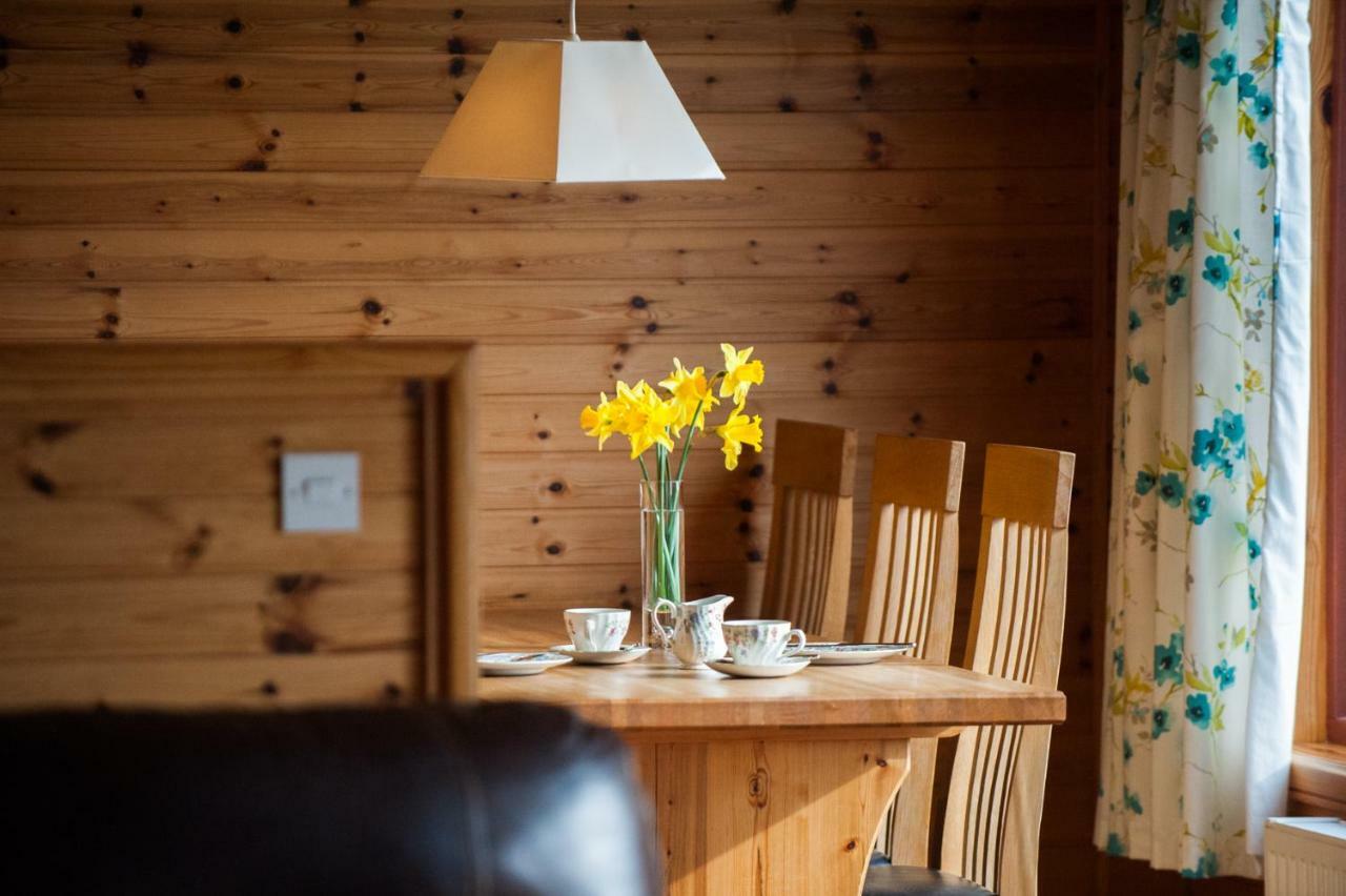 Achmony Holidays Villa Drumnadrochit Eksteriør bilde