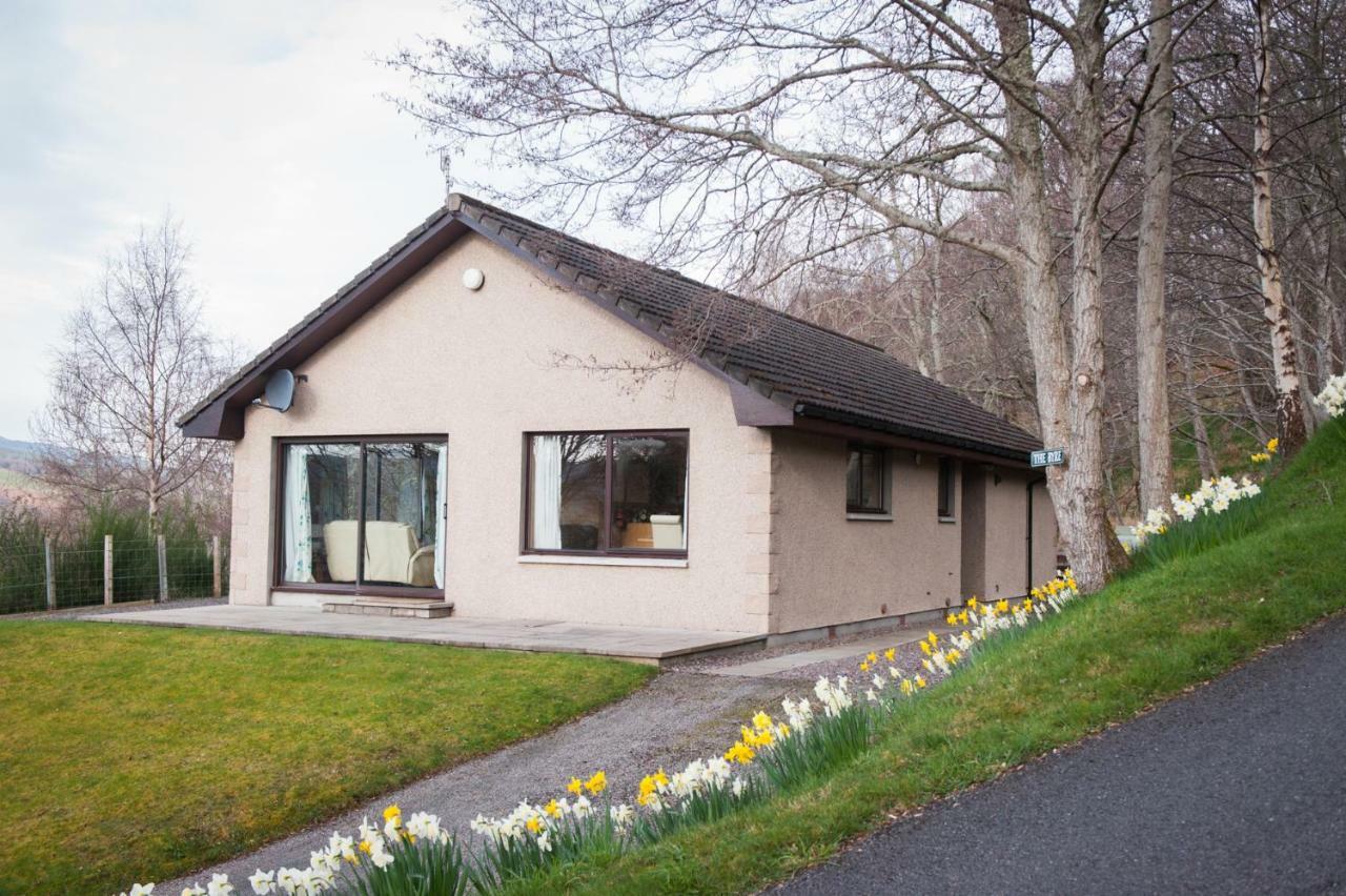 Achmony Holidays Villa Drumnadrochit Eksteriør bilde